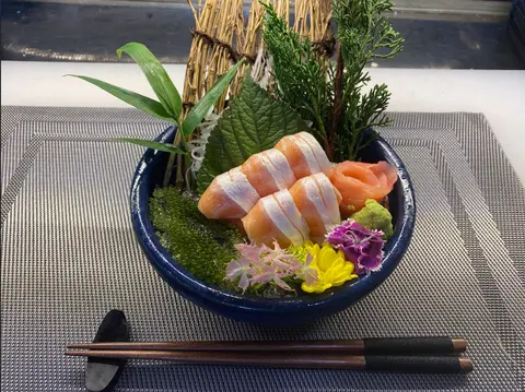 Hình ảnh Sashimi Bụng cá hồi