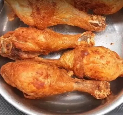 Hình ảnh Đùi gà chiên