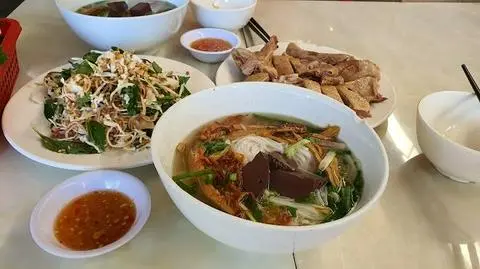 Hình ảnh Combo bún măng - gỏi vịt 2 người