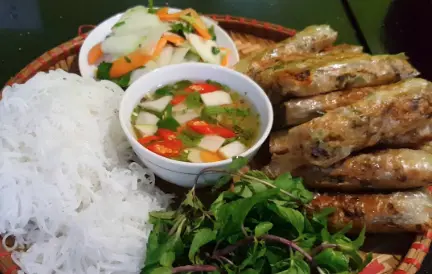 Hình ảnh Bún chả nem