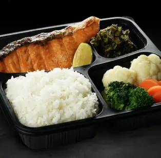 Hình ảnh Set cơm cá hồi nướng muối