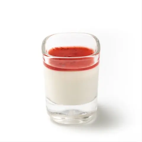 Hình ảnh Panna cotta dâu