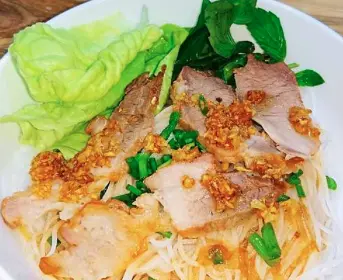 Hình ảnh Hủ tiếu dai khô xá xíu