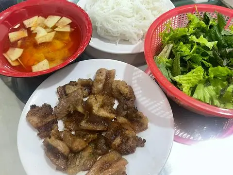 Hình ảnh Bún chả mỡ