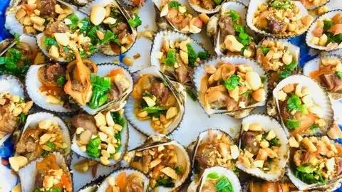 Hình ảnh Sò lông nướng mỡ hành