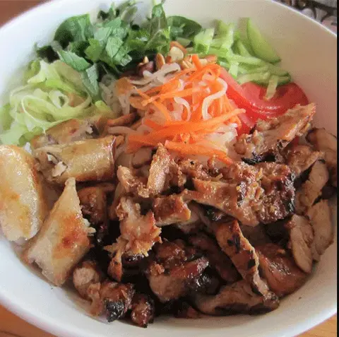 Hình ảnh Bún chả giò - Spring roll vermicelli bowl