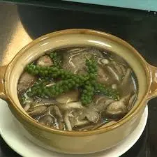 Hình ảnh Lẩu nấm tiêu xanh
