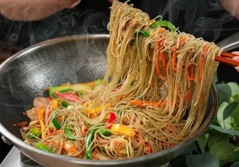 Hình ảnh Miến trộn