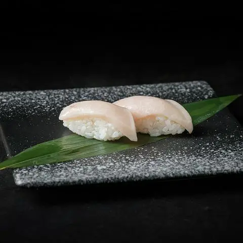 Hình ảnh Nigiri cá vây xanh - 2 miếng