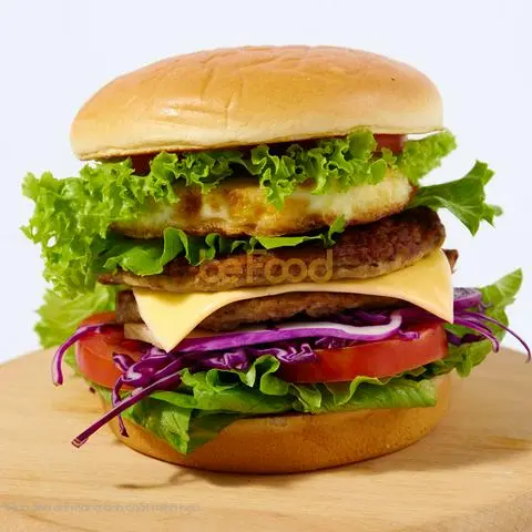 Hình ảnh Hamburger bò trứng phô mai