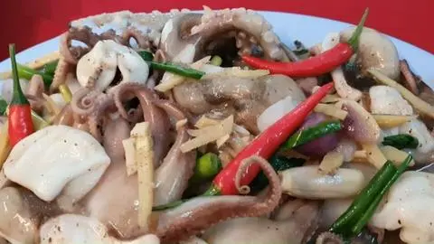 Hình ảnh Bạch tuột hấp gừng