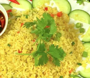 Hình ảnh Cơm chiên tỏi trứng