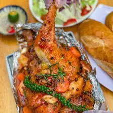 Hình ảnh Gà nướng sốt tiêu xanh