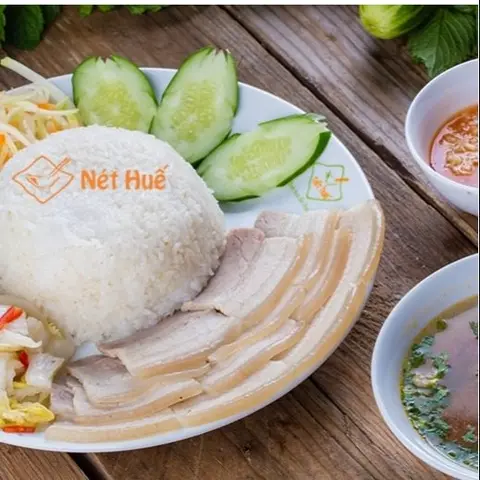 Hình ảnh Cơm thịt luộc cà pháo