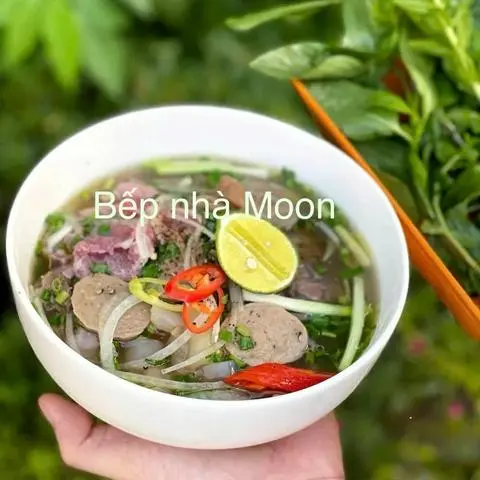 Hình ảnh Phở tái bò viên