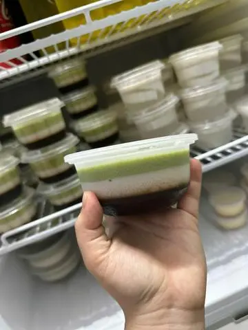 Hình ảnh Rau câu ba màu - hủ lớn