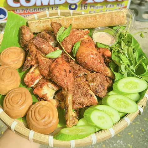 Hình ảnh Gà muối ớt da giòn