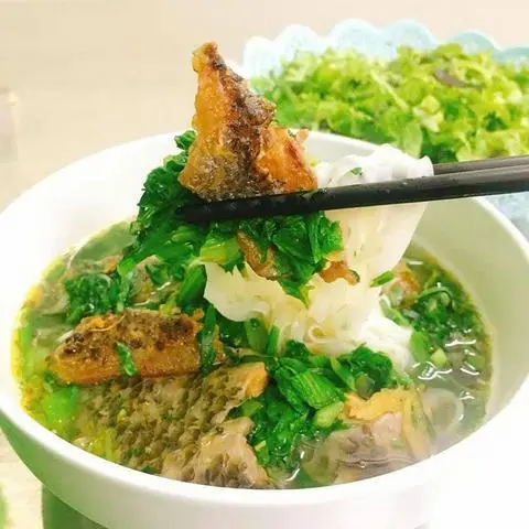 Hình ảnh Bánh đa trắng cá rô chiên