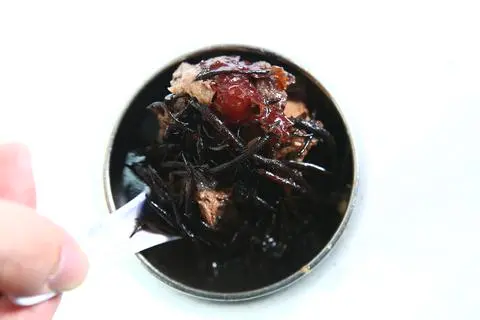 Hình ảnh Canh rong biển hầm sườn non