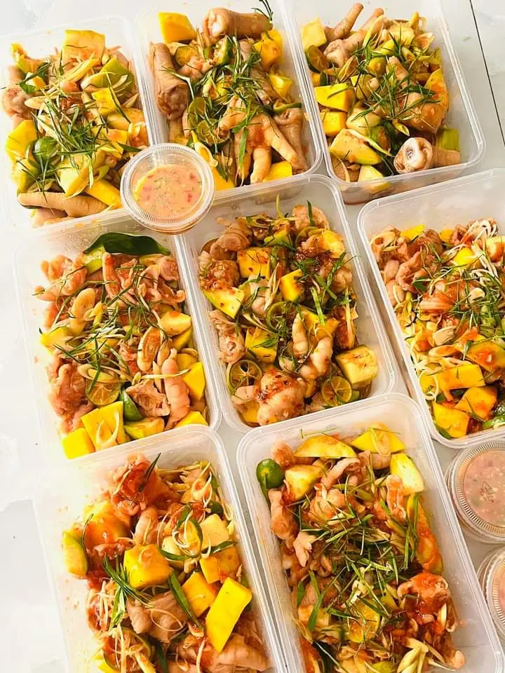 Hình ảnh CHÂN GÀ SỐT THÁI NHỎ