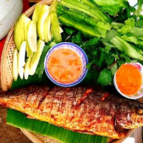 Hình ảnh Cá cam nướng muối ớt