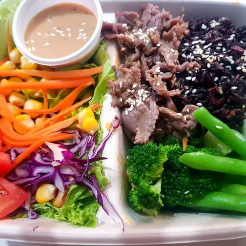 Hình ảnh Cơm Gạo Lứt Bò Sốt Teriyaki