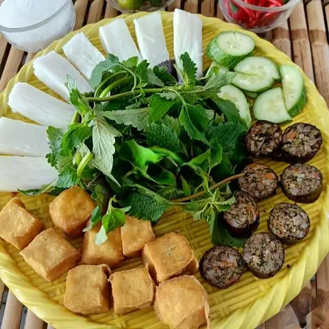 Hình ảnh Bún đậu dồi sụn nướng