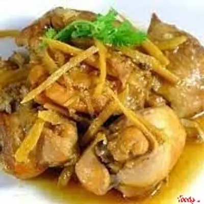 Hình ảnh Cơm gà kho gừng chay