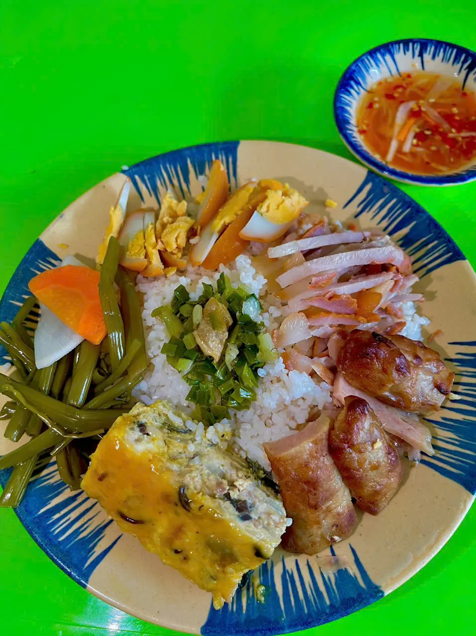 Hình ảnh Cơm tấm Long Xuyên đặc biệt