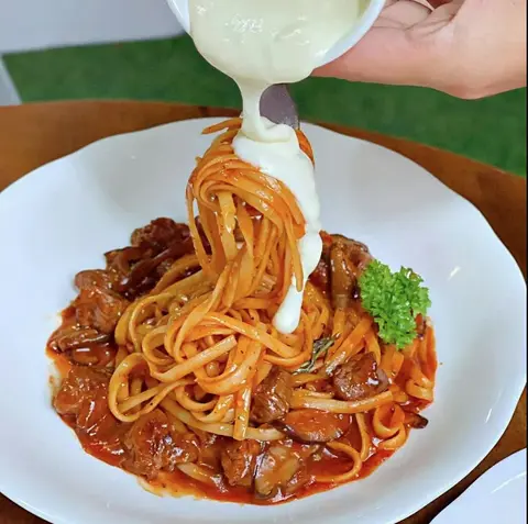 Hình ảnh Mì Ý bò Mỹ sốt bbq - sốt kem phô mai