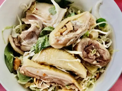 Hình ảnh Cơm gỏi gà - 4 người ăn