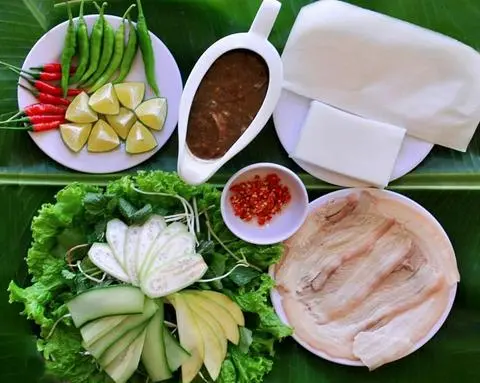 Hình ảnh Bò nhún mẻ cuốn bánh tráng