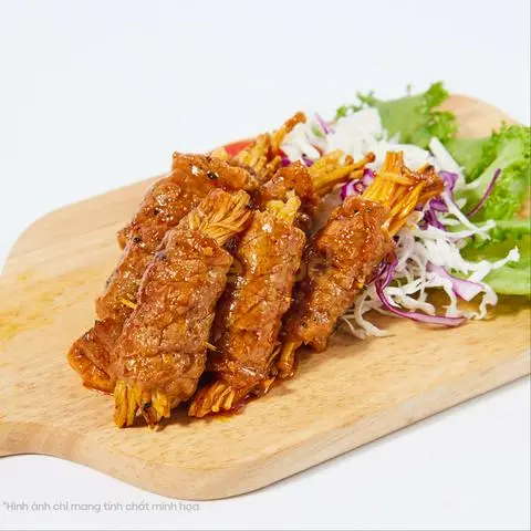 Hình ảnh Bò cuộn nấm kim châm