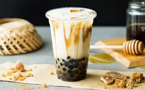 Hình ảnh Sữa tươi trân châu đường đen (size L)