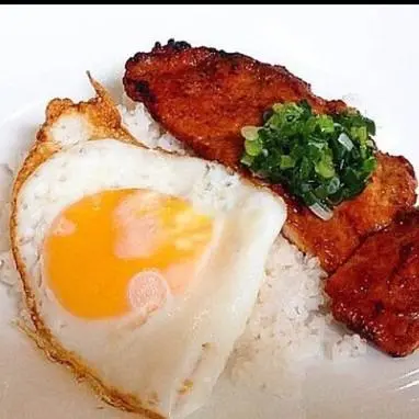 Hình ảnh Cơm sườn ốp la