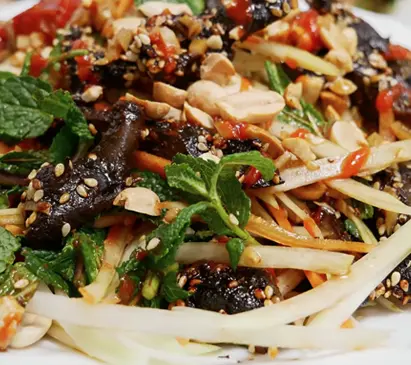 Hình ảnh Gỏi khô bò