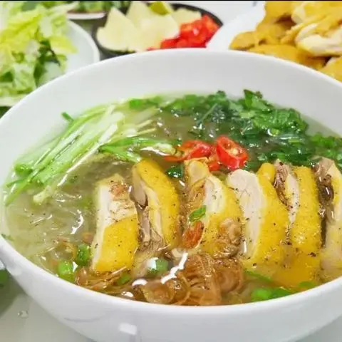 Hình ảnh Miến gà chặt