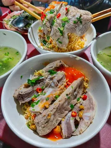 Hình ảnh Hủ tiếu sụn giòn