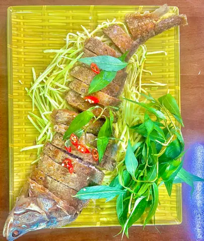 Hình ảnh Cá thác lác rút xương chiên giòn