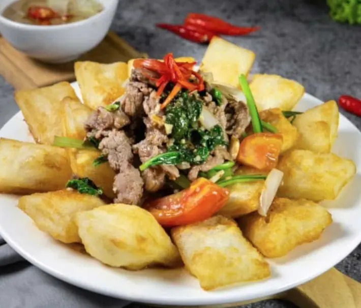 Hình ảnh Phở chiên phồng bò xào