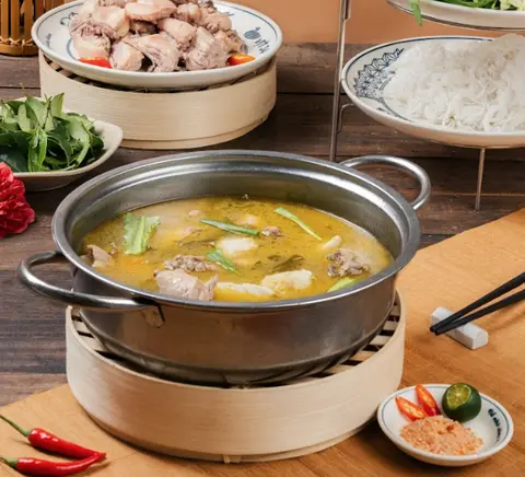 Hình ảnh Lẩu vịt om lá giang nhỏ