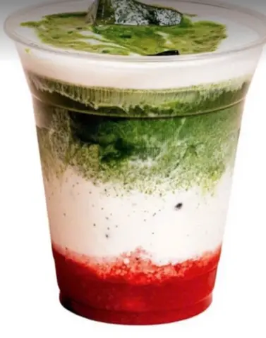 Hình ảnh Matcha latte dâu