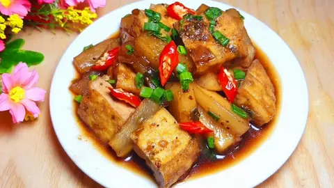 Hình ảnh Cơm đậu hũ xào củ cải trắng