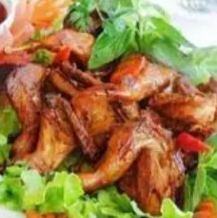 Hình ảnh Bồ câu nướng muối ớt