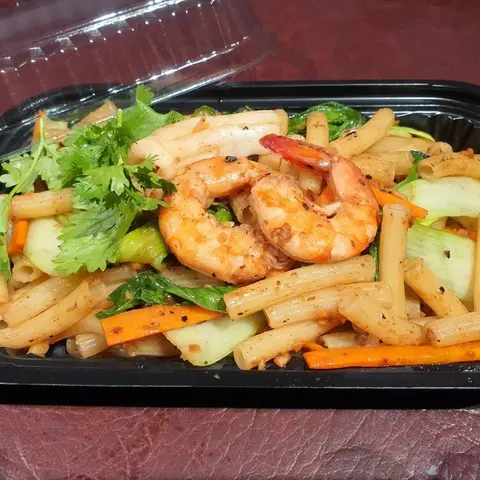 Hình ảnh Nui xào hải sản