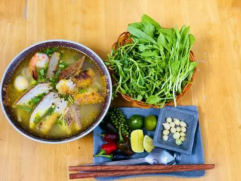 Hình ảnh Bánh canh đặc biệt