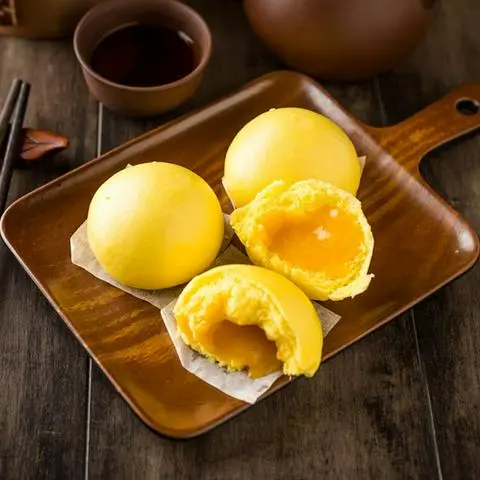 Hình ảnh Bánh bao kim sa