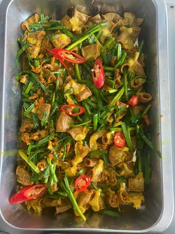 Hình ảnh Cơm lòng xào nghệ