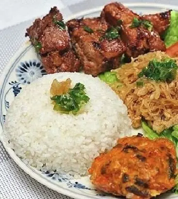 Hình ảnh Cơm sườn đặc biệt