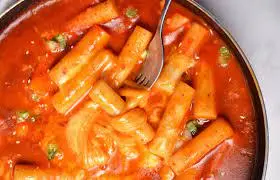 Hình ảnh Tokbokki truyền thống phô mai